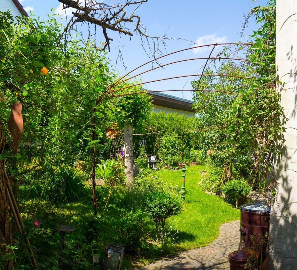 Auszeit Flair Der Provence Apartment Hausen  Bagian luar foto