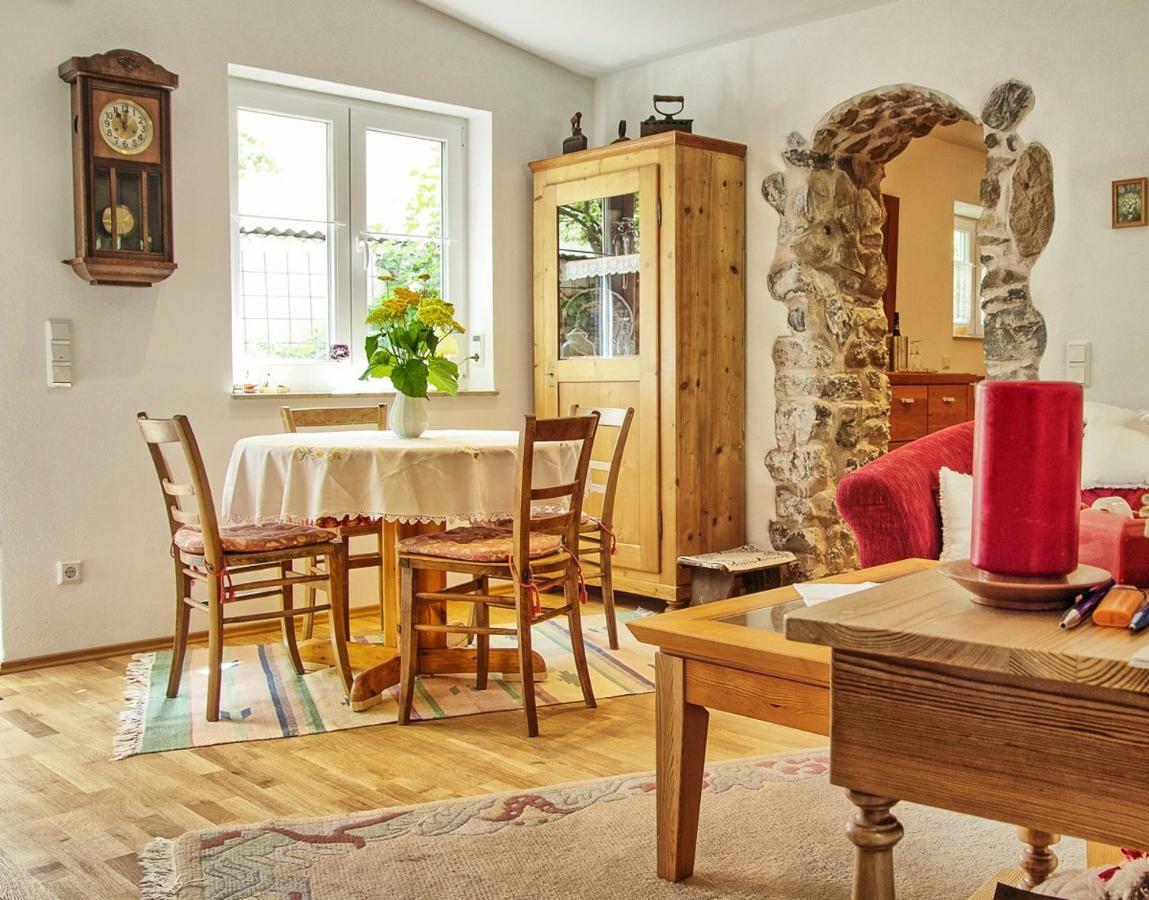 Auszeit Flair Der Provence Apartment Hausen  Bagian luar foto